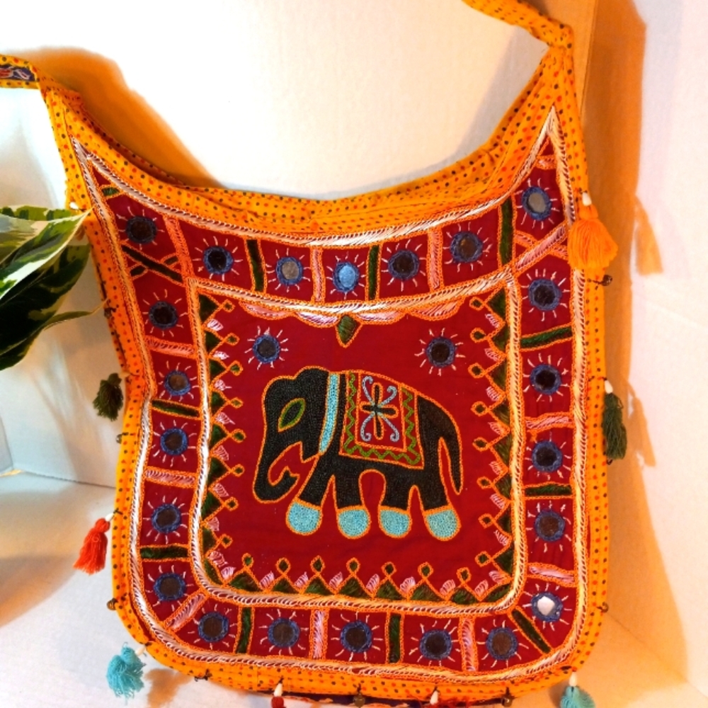 Indian Elephant shoulder bag
